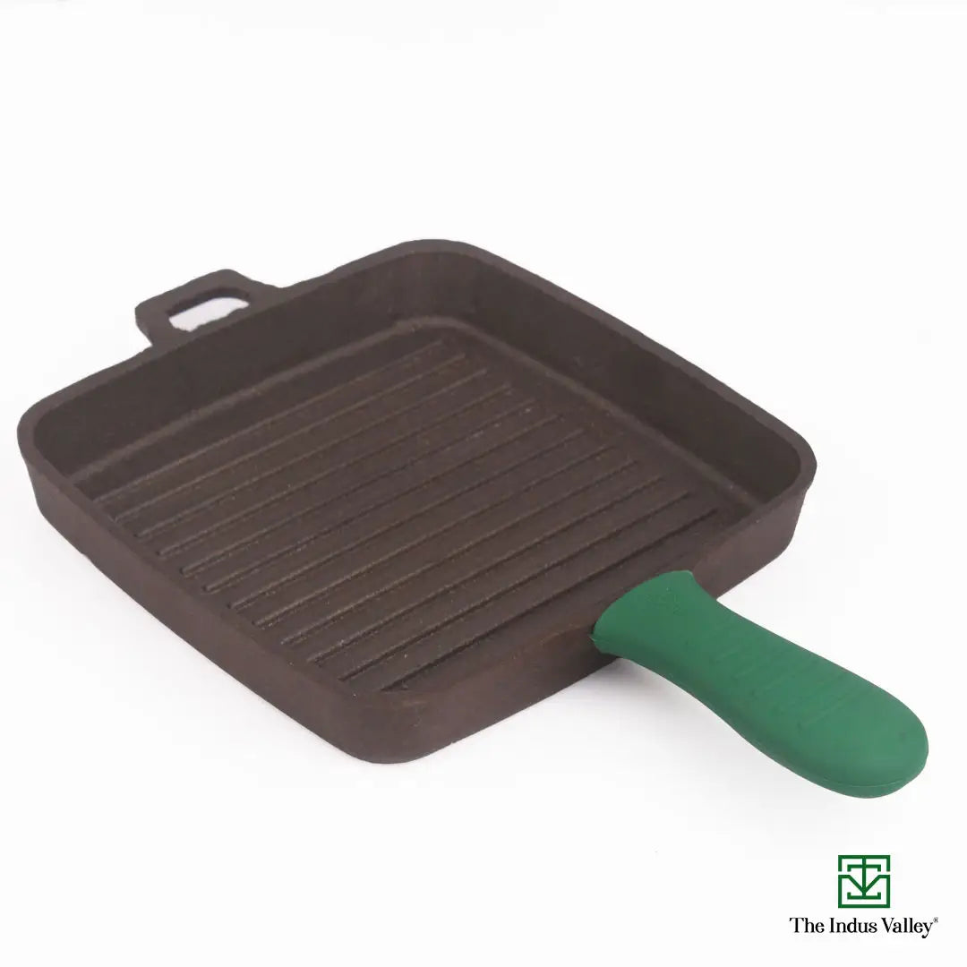 grill pan with silicon handle
