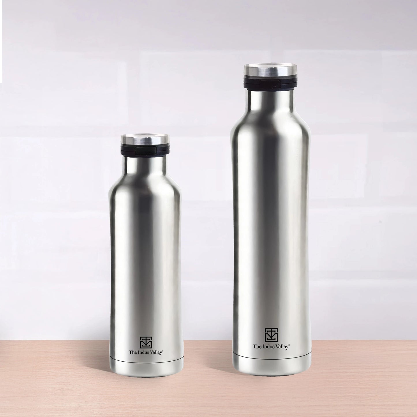 Stainless Steel Water Bottle with Pressy flip Lid – Double Wall, Vacuum insulated, Hot & Cold 750ml/500 ml
