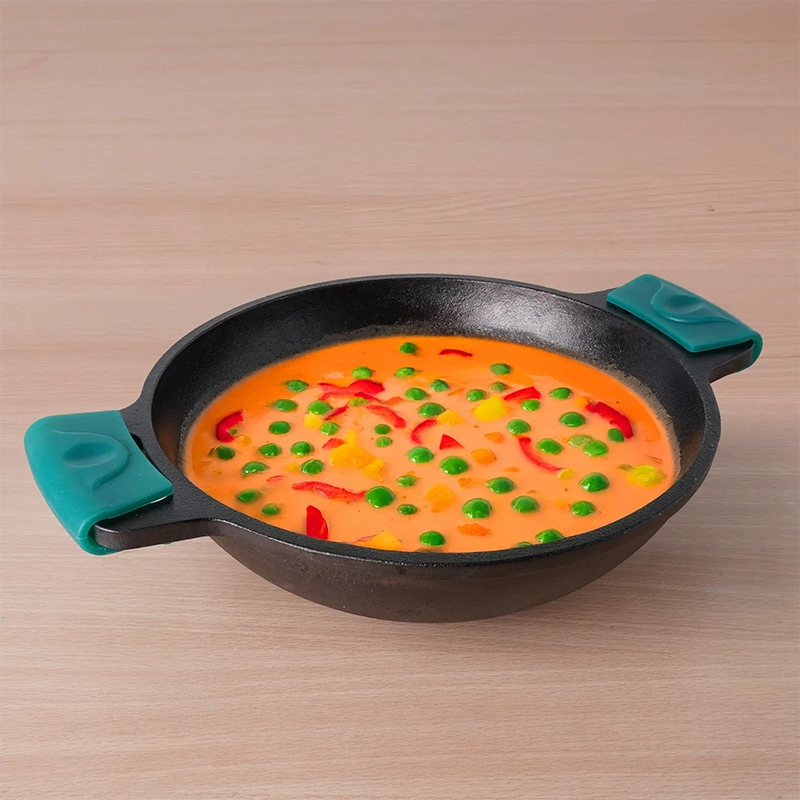 CASTrong Cast Iron Kadai 2.5 L 2.4 Kg, Flat Handle,Pre-seasoned, Naturally Nonstick, Premium Quality, Toxin-free