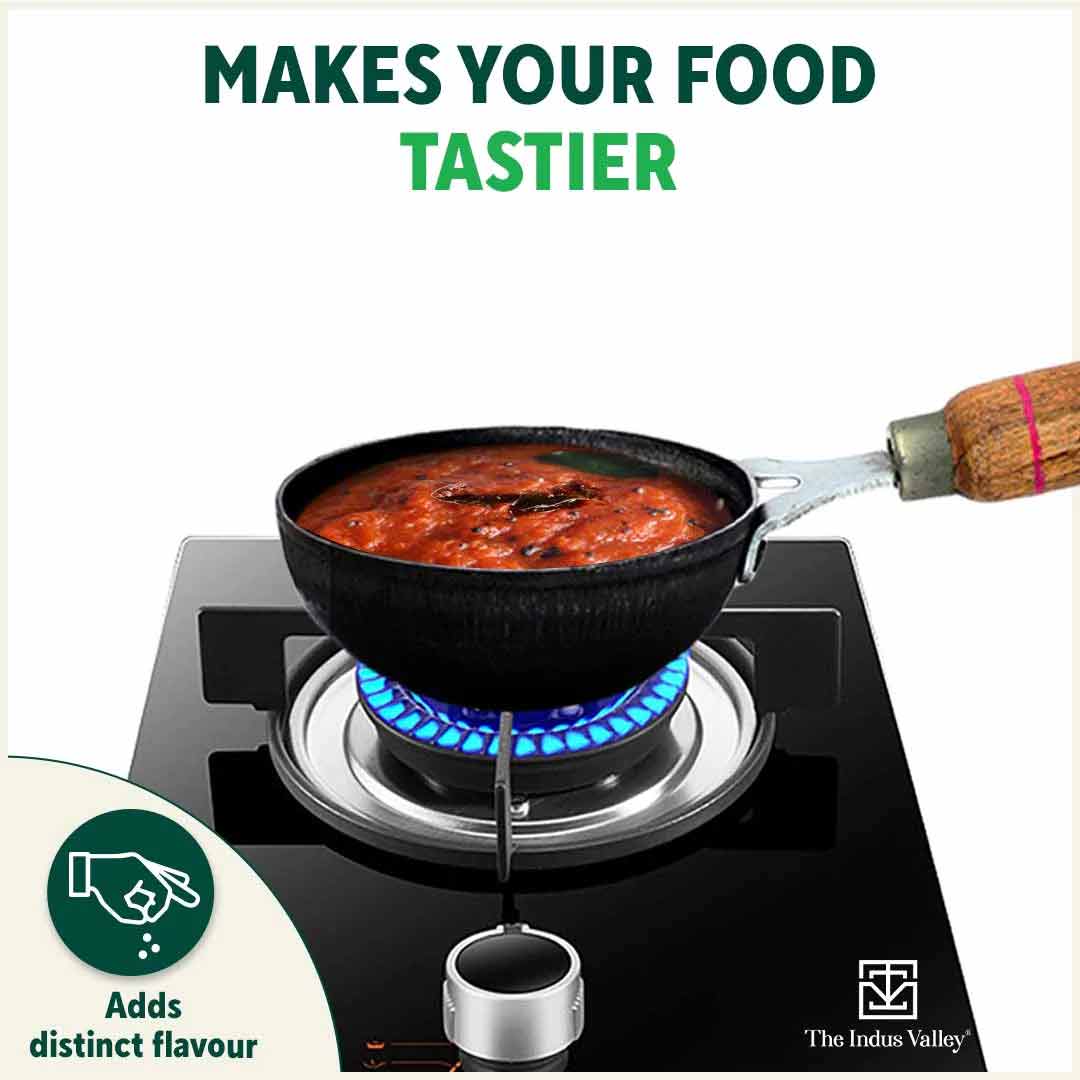 100% Pure Sheet Iron Tadka Pan with Wooden/Silicone Handle, Seasoned, Toxin-free, 0.8/0.43L