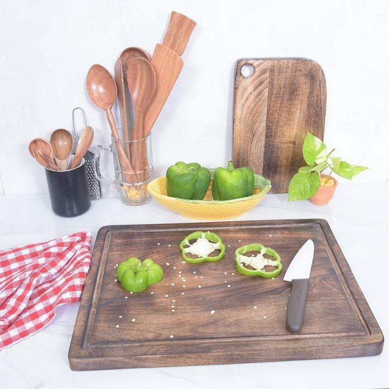 Mango Wood Chopping Board for kitchen (18 Inch) - The Indus Valley