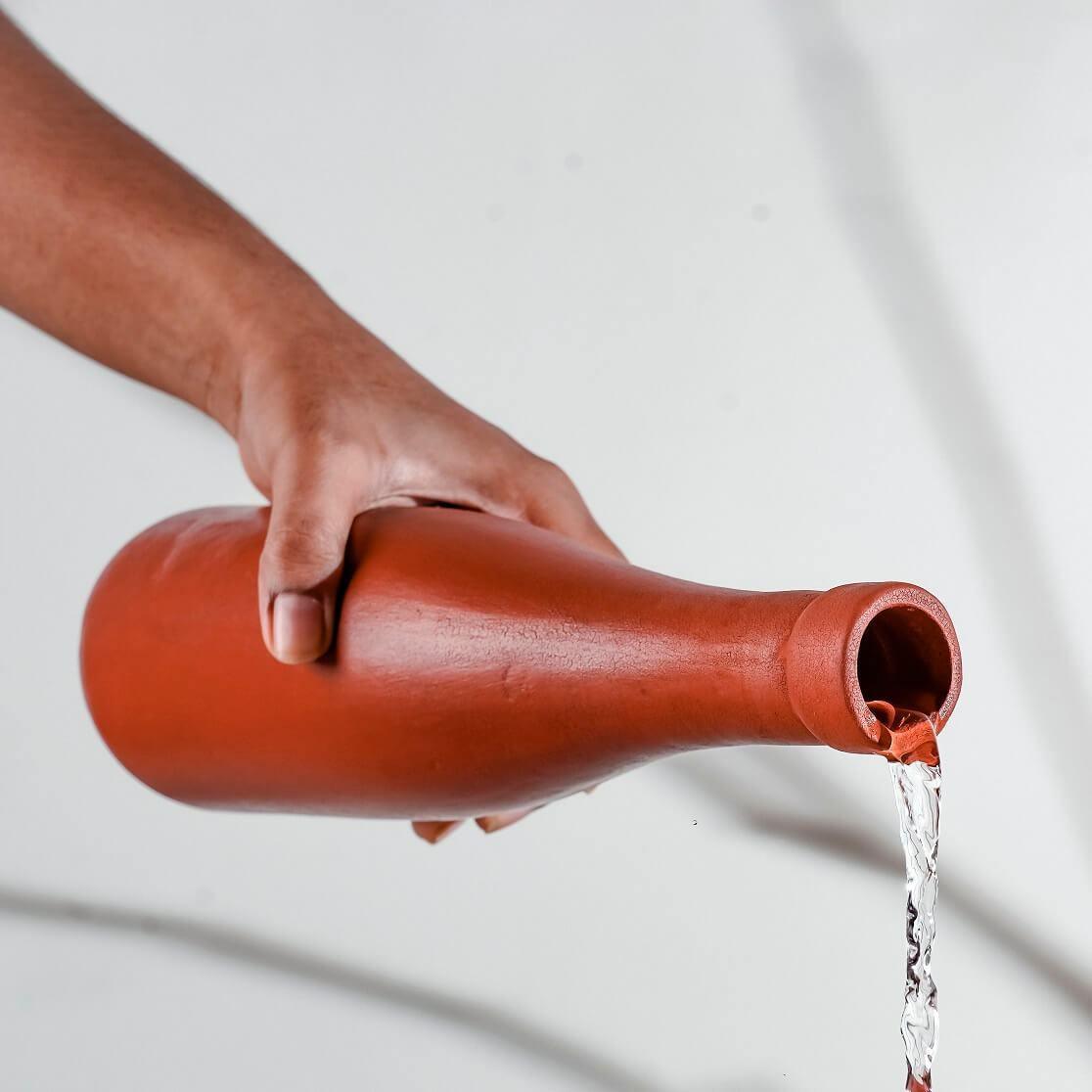Terracotta Water Bottle Green Cork (600ml) - The Indus Valley